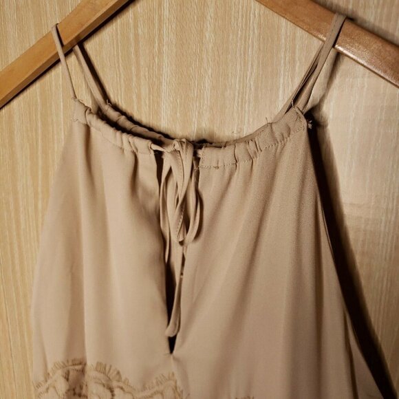 Alya Tan Sleeveless Halter Swing Dress Small - Picture 2 of 6